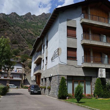 Hotel Puitavaca Ribera de Cardós Exteriér fotografie